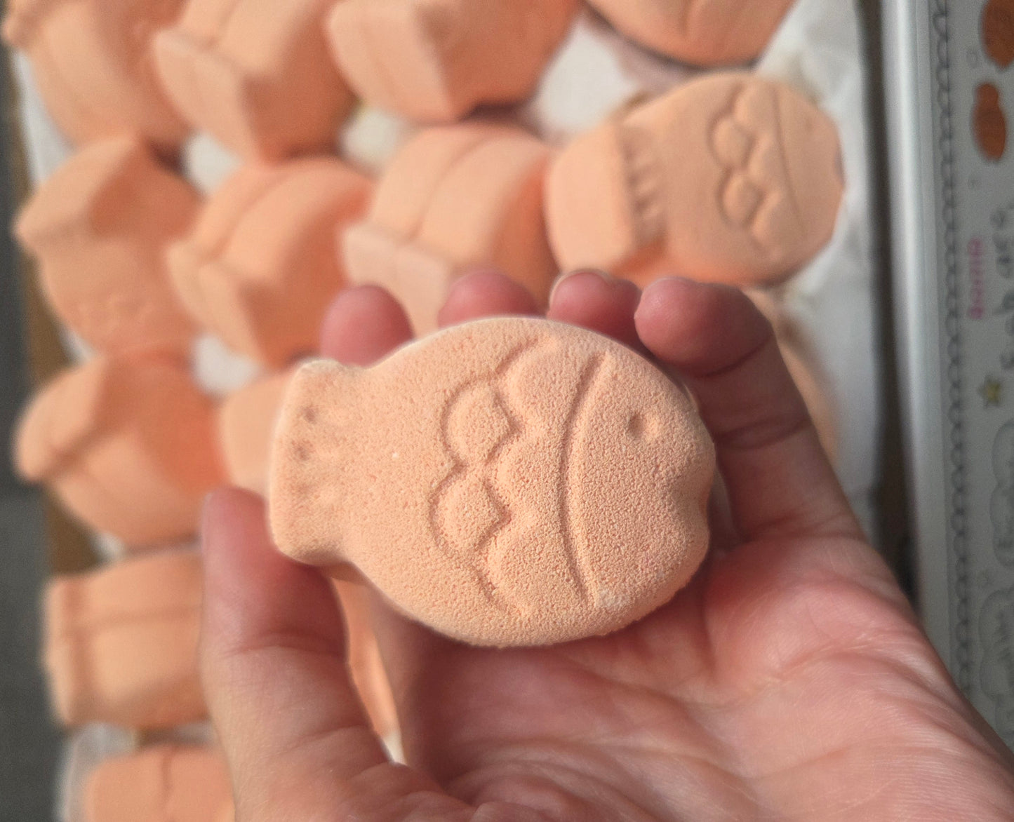 Fish Are Friends mini Bath blaster bomb cosmetics crazy lala's melts
