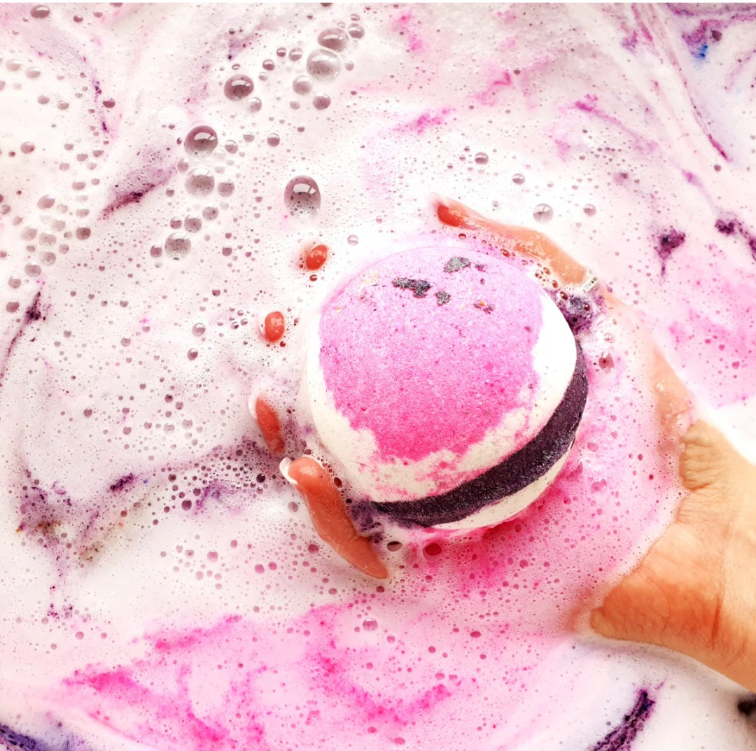 Crazy lala's melts NEOPOLITAN NIGHTS WATERCOLOURS bomb cosmetics