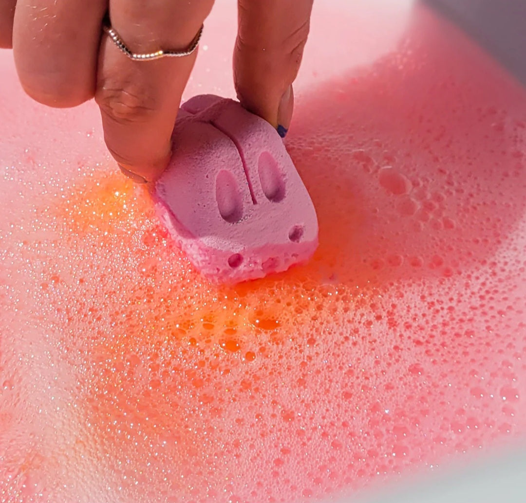 Hops & Dreams mini Bath Blaster bomb cosmetics crazy lala's melts