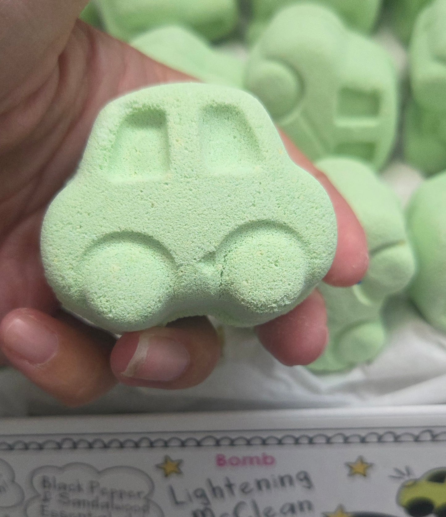 Lightening McClean Mini Bath Blaster bomb cosmetics crazy lala's melts