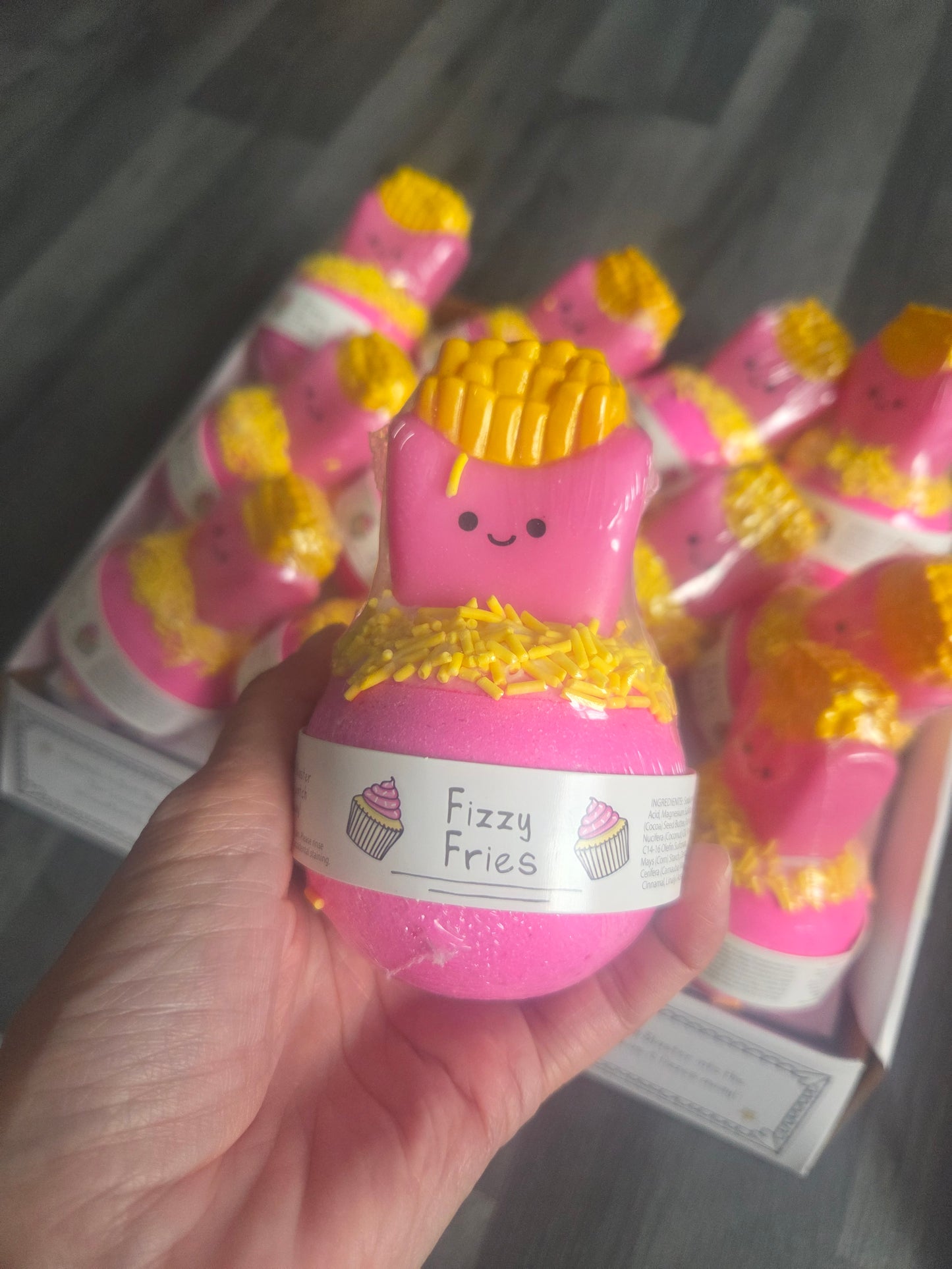 Crazy lala's melts fizzy fries toy bath blaster bomb cosmetics